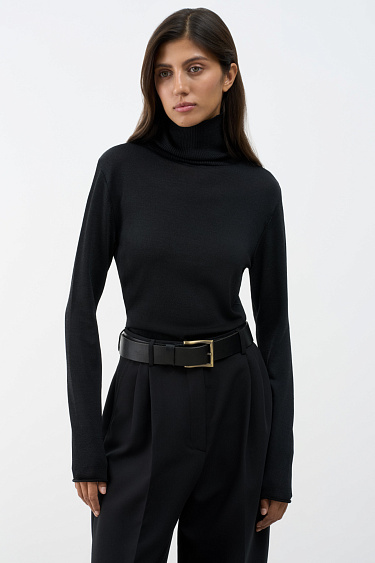 Turtleneck with a high collar - BRUSNIKA Women Clothes