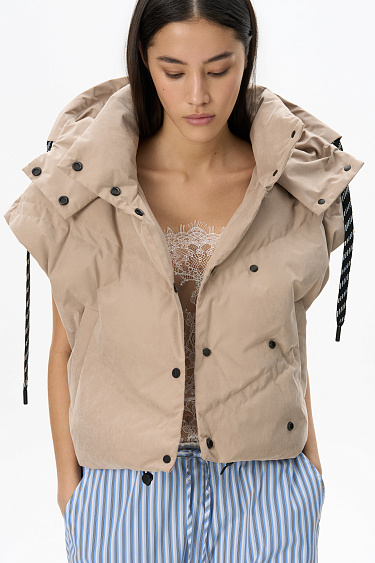 Down-filled vest with double stitching - BRUSNIKA Women Clothes