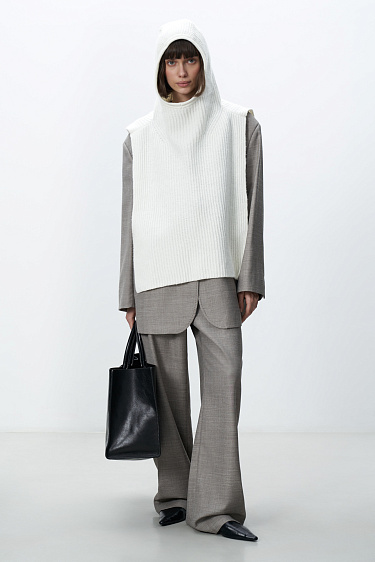 Knitted bib with hood - BRUSNIKA Women Clothes