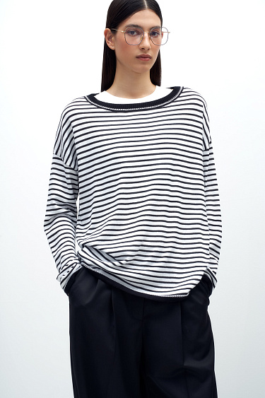 Dropped sleeve T-shirt - BRUSNIKA Women Clothes