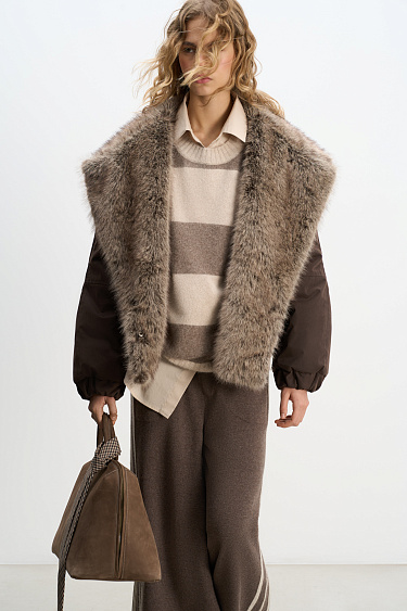 Down jacket with a fur collar - BRUSNIKA Women Clothes