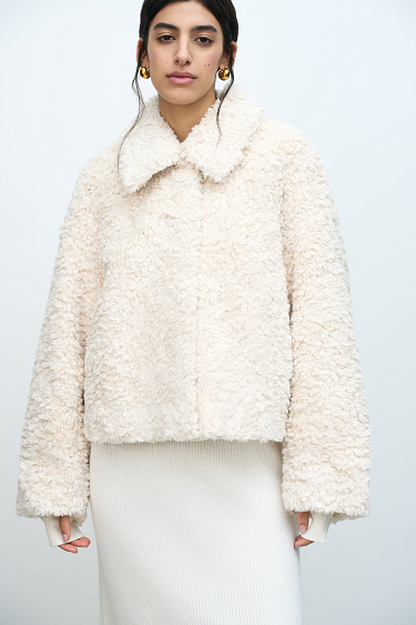 Cropped fur coat with mittens - BRUSNIKA Women Clothes