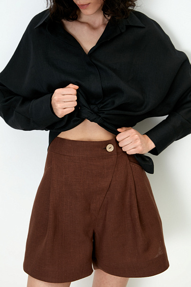 Asymmetric front shorts  - BRUSNIKA Women Clothes