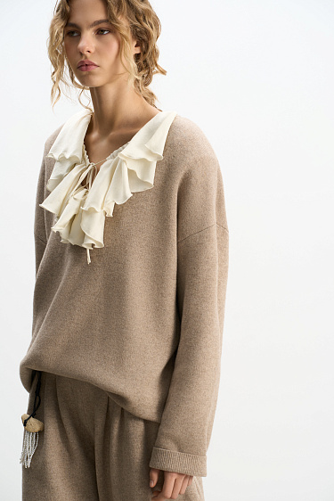 V-neck jumper - BRUSNIKA Women Clothes