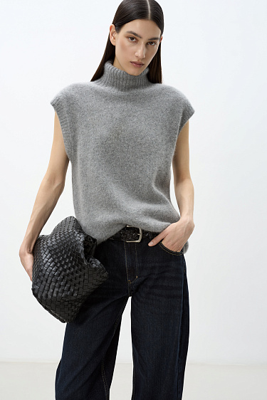 Fox Down Knitted Vest - BRUSNIKA Women Clothes