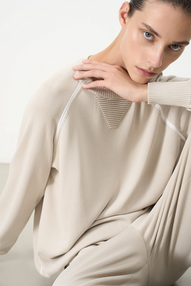 Knit jumper with contrast lines - BRUSNIKA Women Clothes