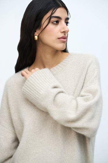 Oversized fox down jumper - BRUSNIKA Women Clothes