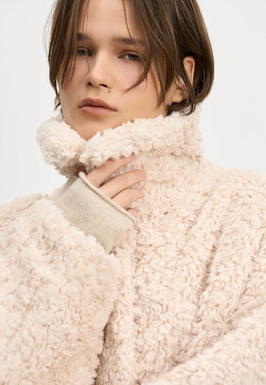 Short fur coat lined with synthetic padding - BRUSNIKA Women Clothes