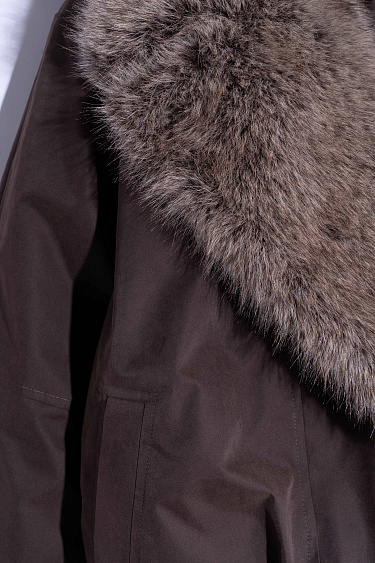 Down jacket with a fur collar - BRUSNIKA Women Clothes