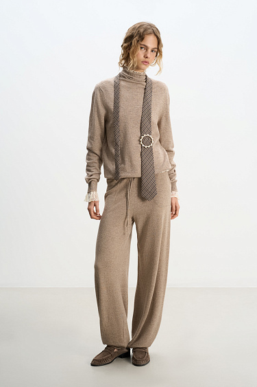 Banana trousers made of cashmere - BRUSNIKA Women Clothes