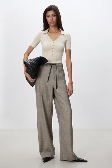 bodysuit with short sleeves and a turn‑down collar - BRUSNIKA Women Clothes