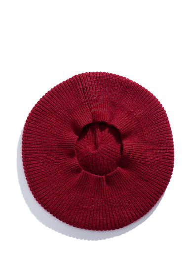 beret made of raccoon down - BRUSNIKA Women Clothes
