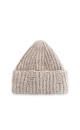 A hat made of buckled yarn - BRUSNIKA. Women clothes