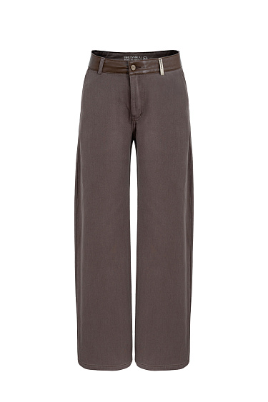 Straight jeans with a medium fit - BRUSNIKA Women Clothes