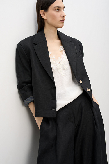 Short jacket made of 100% linen - BRUSNIKA Women Clothes