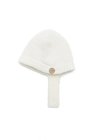 Hat with button fastening - BRUSNIKA Women Clothes