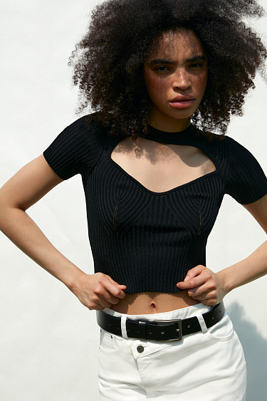 Bust cutout top - BRUSNIKA Women Clothes