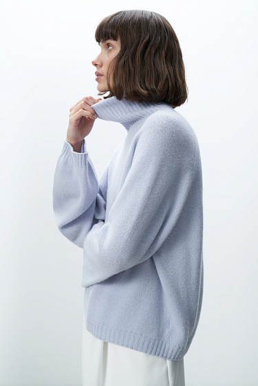 Jumper with a heart on the back - BRUSNIKA Women Clothes