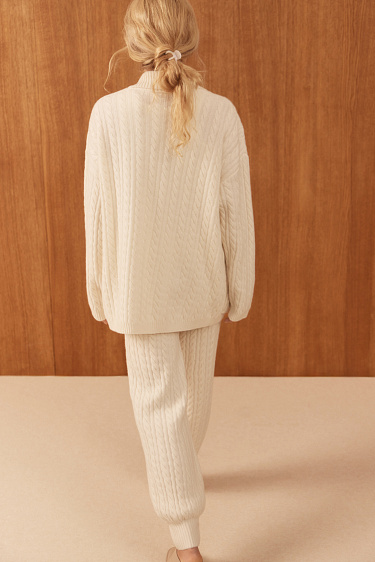 Cable knit jogger pants - BRUSNIKA Women Clothes